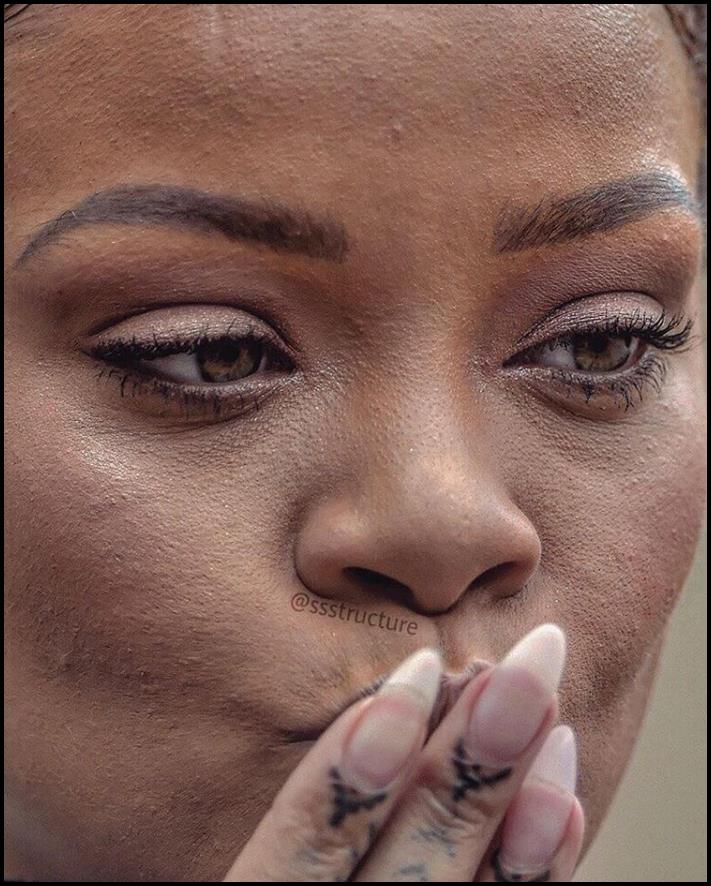 Բեղիկներ, ծակոտիներ և ցաներ: Ինչպիսին են համաշխարհային աստղերի դեմքերը մոտիկից