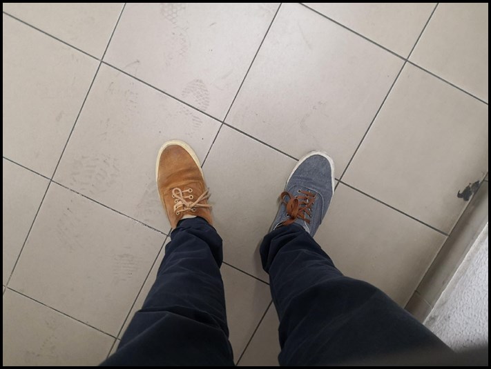 16 անփութություն, հիմարություն և անհարմարություն, որոնք ուզում ես մոռանալ, բայց չի ստացվում