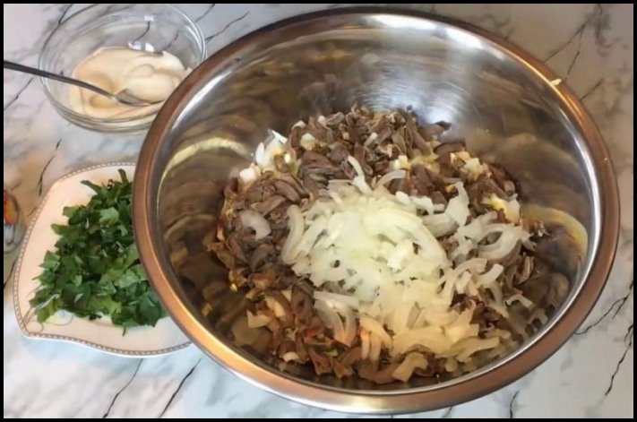 Ինչու՞ է անհրաժեշտ պատրաստել «Սրտակեր» աղցանը սիրած տղամարդու համար