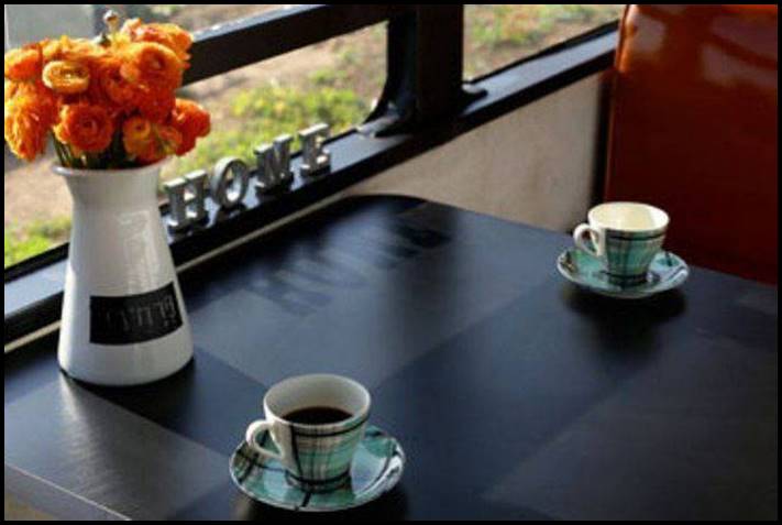 Երբ տղան ասաց, որ ապրելու է այս լքված ավտոբուսում, բոլորը կարծեցին, թե նա խելագարվել է. Միայն տեսեք, թե ինչի վերածեց այն մի քանի օր անց