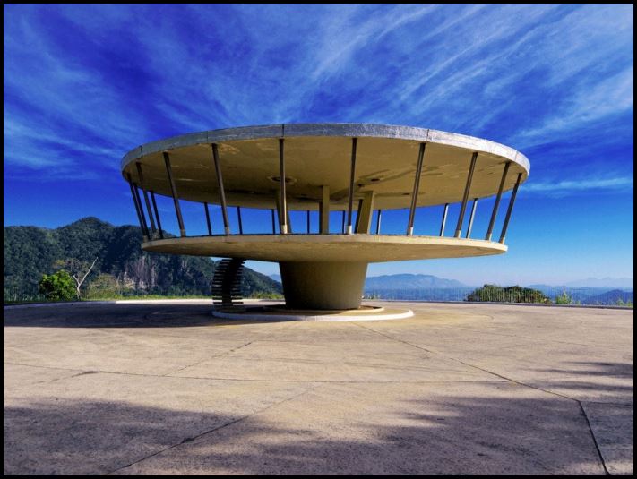 Լքված վայրերի 17 լուսանկար, որոնց վրա ժամանակն իր կնիքն է դրել