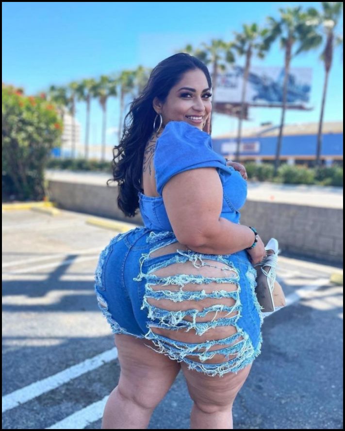 Այն, ինչ ձեր վրա է, հնարավոր չէ հագուստ անվանել։ 14 աղջիկ, ովքեր ծնվել են առանց ամոթի զգացումի