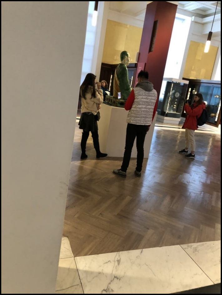 16 դեպք, երբ մարդիկ հասարակական վայրերում իրենց այնքան տգեղ են պահել, որ պարկեշտ բառեր դժվար է գտնել