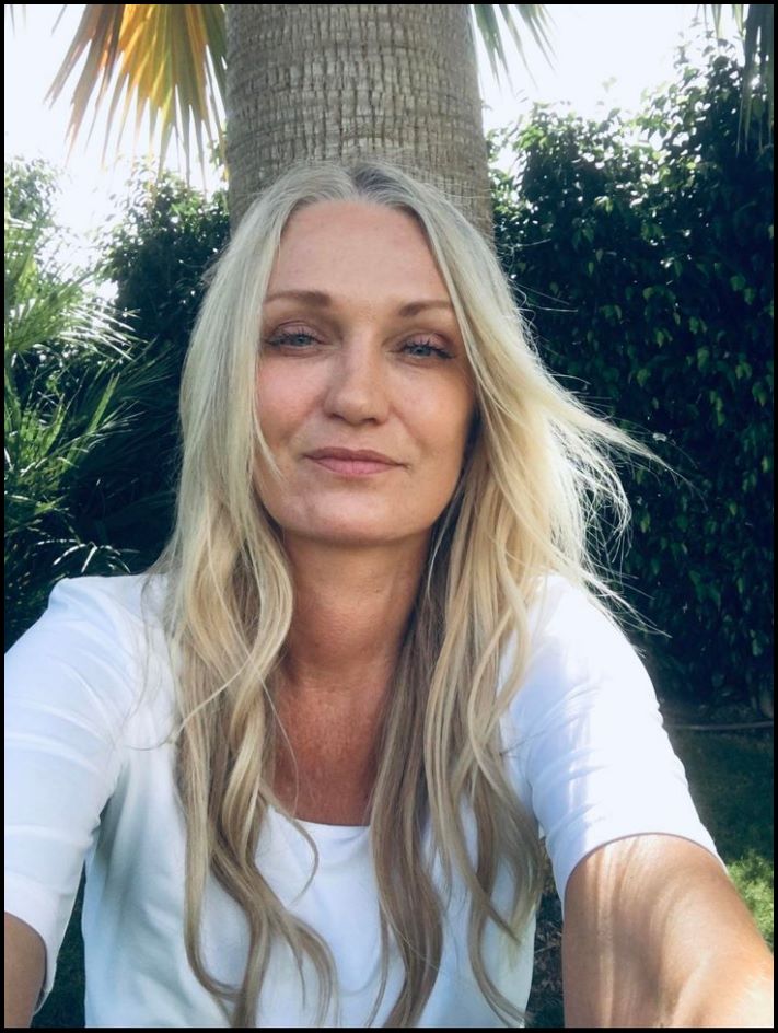 18 ցնցող կանայք, որոնց իրական տարիքին ոչ ոք չի հավատում, նույնիսկ իրենք