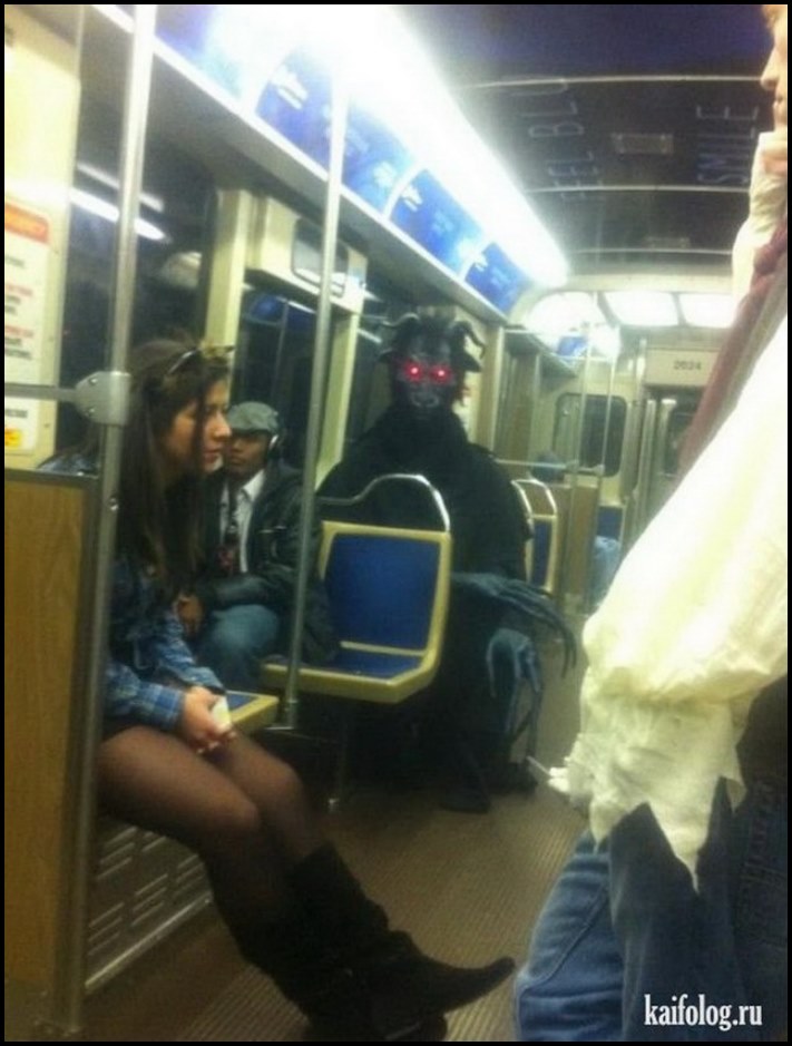 Մետրոյի 11 ուղևոր, ովքեր կարծես ժամանել են այլ մոլորակից