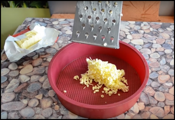 Պատրաստում ենք խնձորով պիրոգ