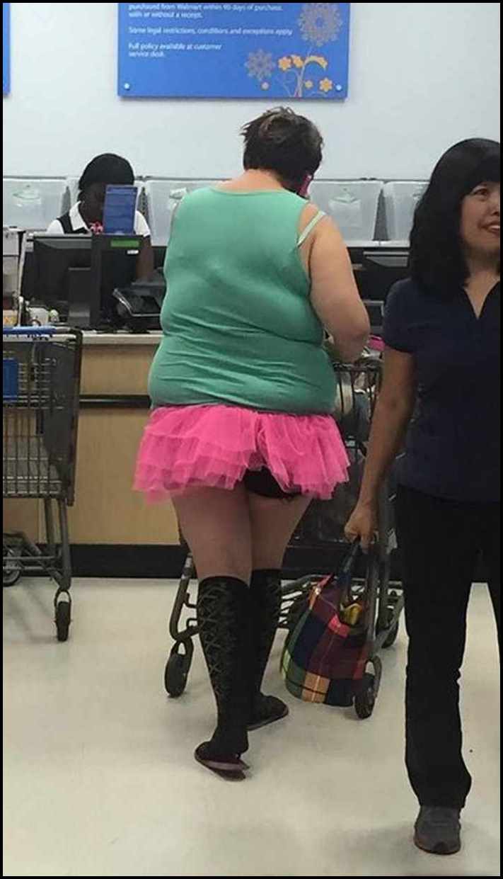 Walmart խանութների հաճախորդներ, ովքեր ապացուցում են, որ նորաձևությունը շատ անհատական ​​զգացում է