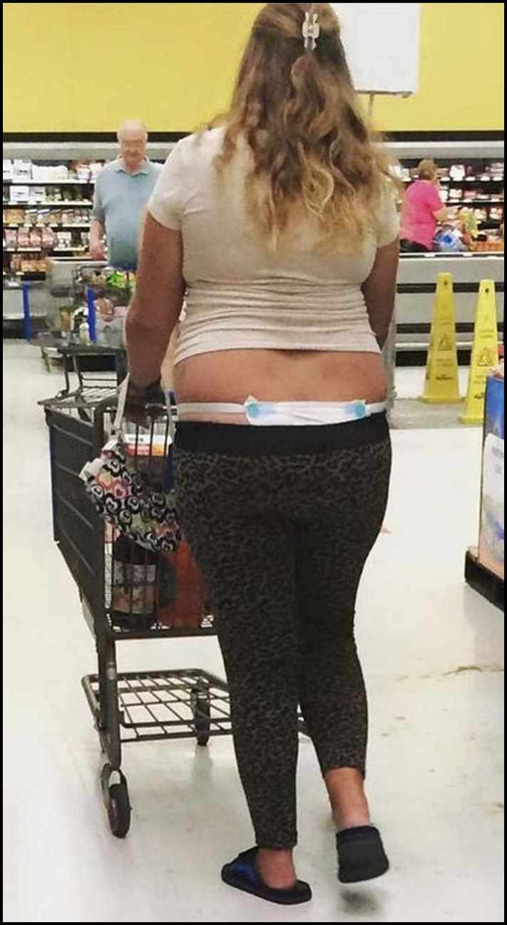 Walmart խանութների հաճախորդներ, ովքեր ապացուցում են, որ նորաձևությունը շատ անհատական ​​զգացում է