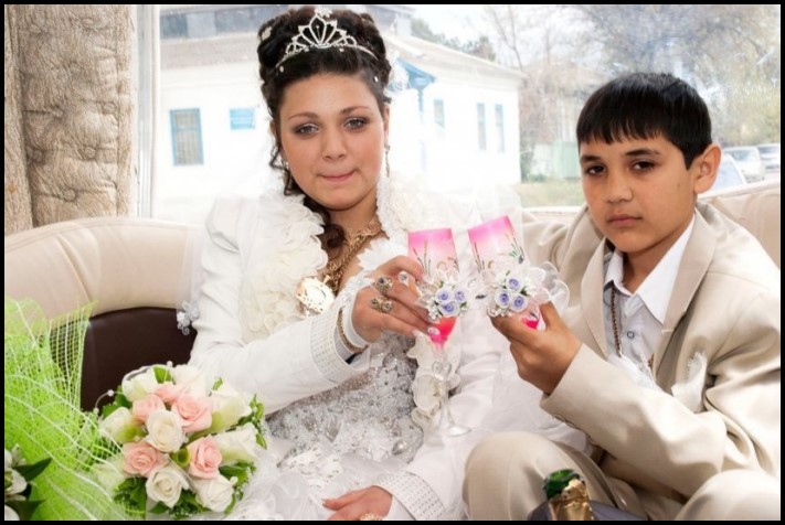 Լուսանկարներ գնչուական հարսանիքներից, որոնց ամոթալի է նայել նույնիսկ նրանց համար, ովքեր չեն մասնակցել դրանց