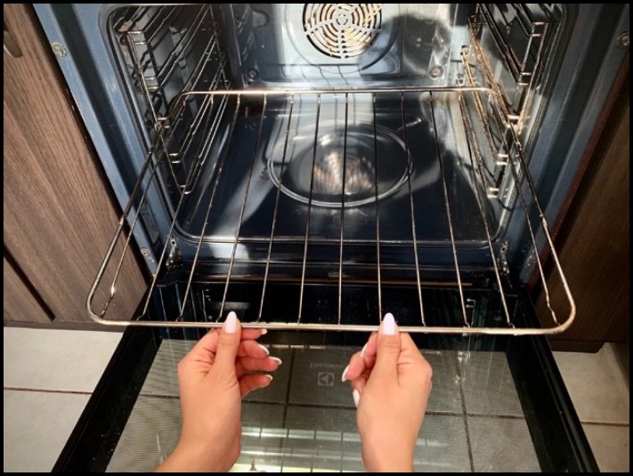 Ջեռոցի ցանցին ոչ միայն թավա կարելի է դնել, այն կարելի է շատ ավելի խելացի և բազմազան օգտագործել