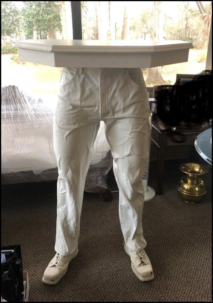 Շատ խենթ բաների 17 օրինակ, բայց պետք է հարգանքի տուրք մատուցել դրանց կատարման որակին