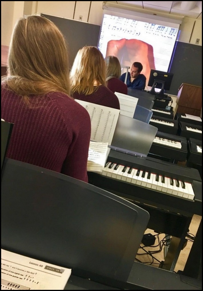 18 օրինակ այնպիսի աղետալի իրավիճակների, որոնք կարող են պատահել միայն թույլ սեռի ներկայացուցիչների հետ