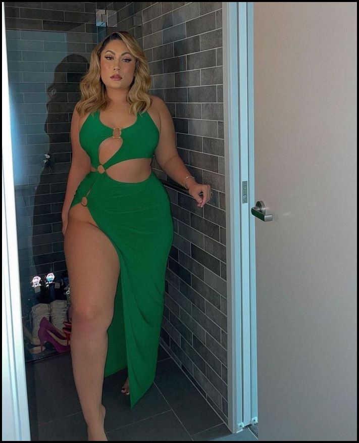 Մեկ ավելորդ շարժում, և գաղտնիքն ակնհայտ կդառնա։ 10 աղջիկ այնպիսի հանդերձանքով, որոնցից աչքդ չես կտրի