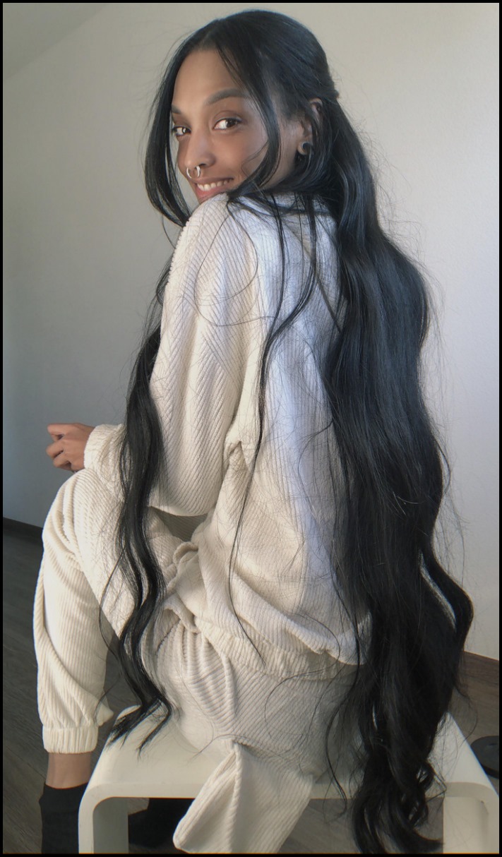 Հիասքանչ մազերով 17 աղջիկներ, որոնց նայելով ցանկանում ես մազերդ արագ աճեցնել