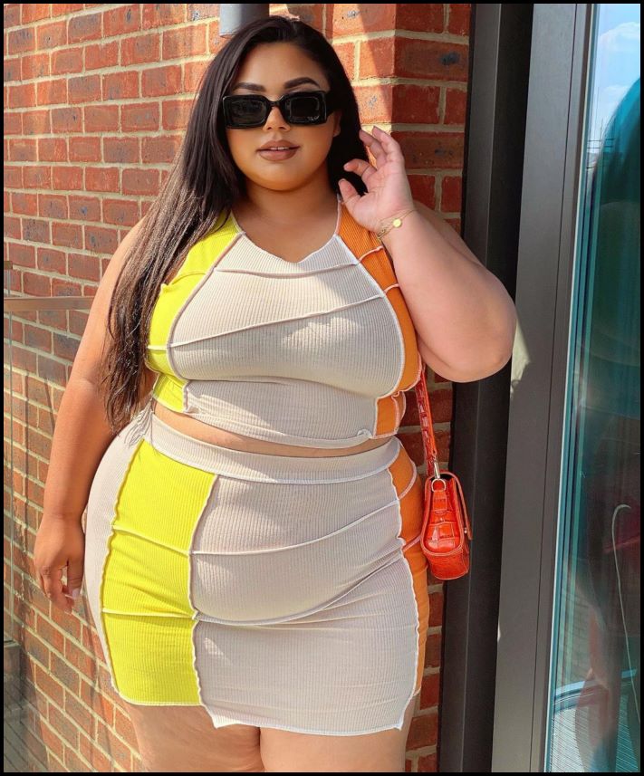 Ինչպես է հագնվում այն աղջիկը, ով ճանաչվել է աշխարհի ամենագեղեցիկ գեր կինը