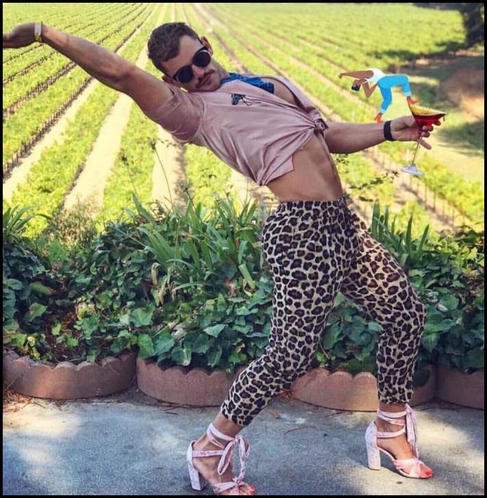 17 տղաներ, ովքեր որոշեցին մի փոքր նմանակում անել աղջիկներին՝ ցույց տալու համար, թե որքան ծիծաղելի են նրանք երբեմն կողքից