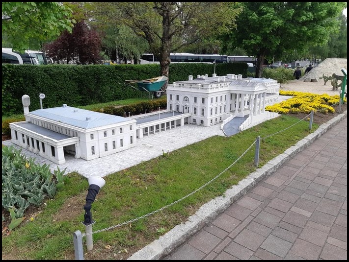 Զբոսաշրջիկների 18 լուսանկար, որոնք կպատմեն, թե ինչպես են ավստրիացիներն ապրում բարձր լեռների և կանաչ մարգագետինների մեջ