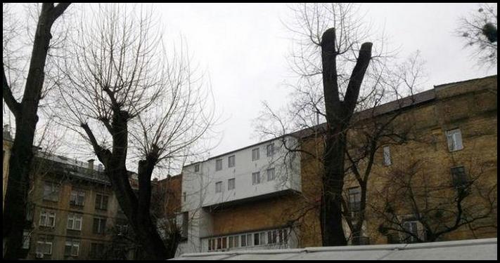 Լկտի հարևանները, որոնք ընդլայնել են իրենց պատշգամբը և հիմա սրանով բոլորին կատաղեցնում են