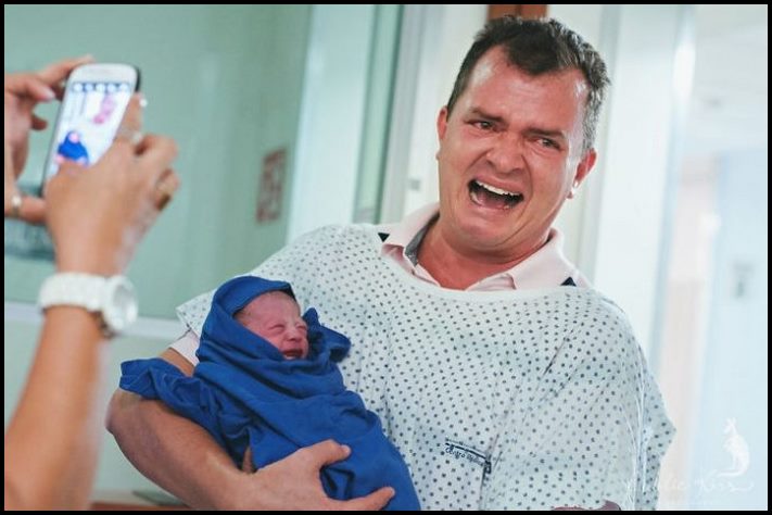 Տղամարդկանց 20 հզոր լուսանկար, ովքեր ներկա են եղել իրենց երեխայի ծննդին