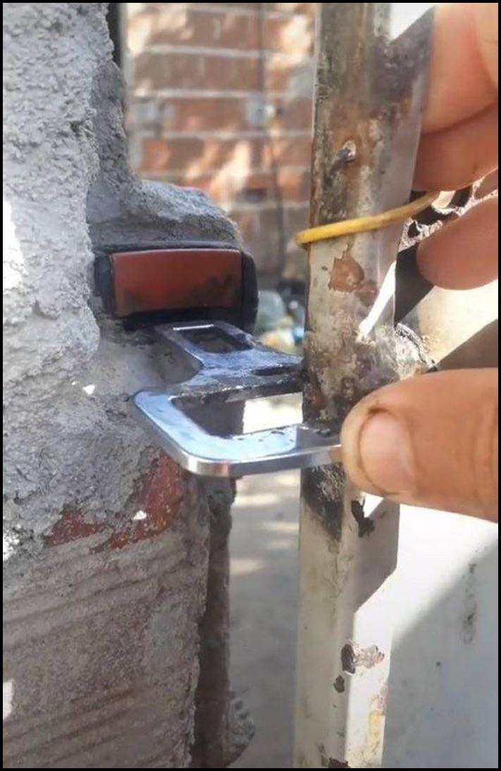 14 անգամ, երբ մարդիկ ուզում էին ինչ-որ բան շտկել, բայց ավելի լավ կլիներ, եթե վարպետ կանչեին
