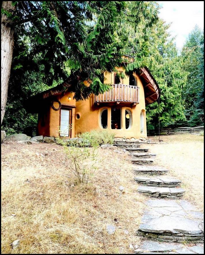 16 զարմանալի հին տներ, որոնց նայելով՝ ուզում ես պատկերացնել, որ այնտեղ ես ապրում