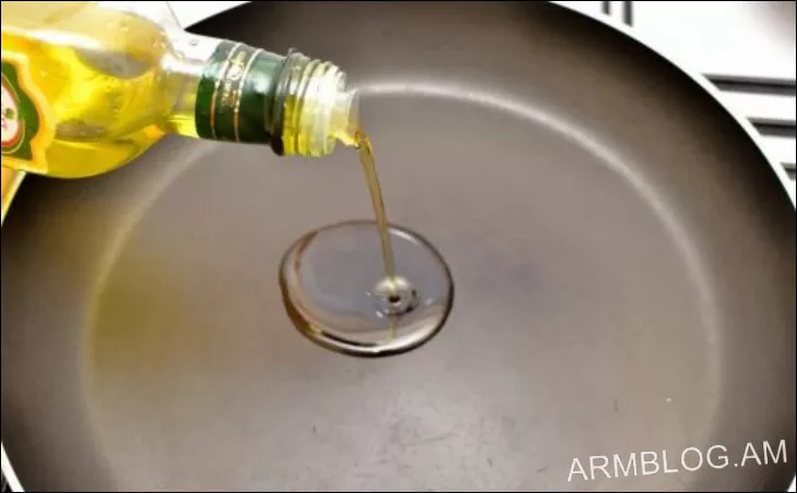 Միայն 50 տարեկանում իմացա, որ ամբողջ կյանքում սխալ եմ տապակել կարտոֆիլը։ Հարեւան շեֆ խոհարարը սովորեցրեց, թե ինչպես պետք է անել եւ բացատրեց բոլոր նրբությունները