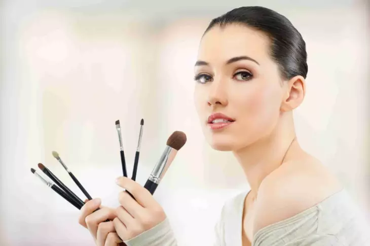 📄💄✨ Թարմ կերպար գարնանը՞ – էս 3 սխալը կկործանի ամեն բան, եթե չիմանաս հիմա․ Դիմահարդարման 3 սխալ, որոնք չարժե անել գարնանը