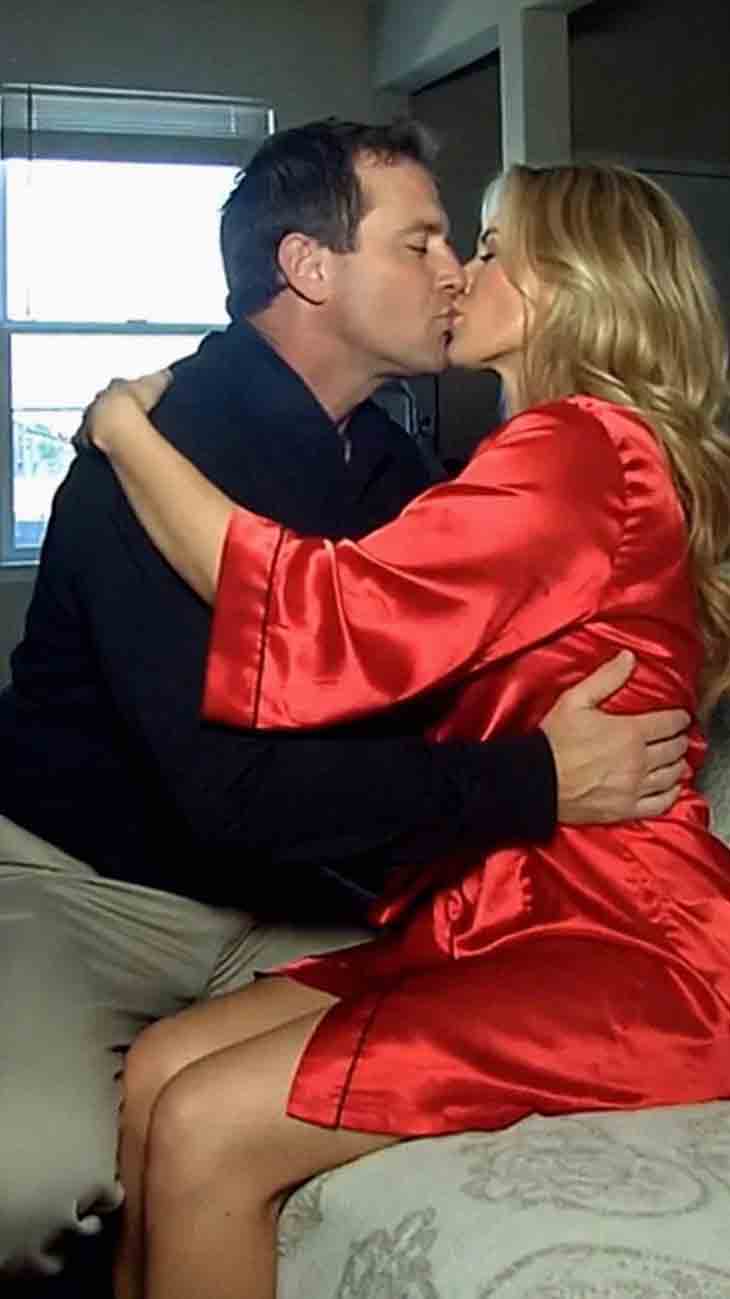 ԱՄՈՒՍՆՈՒՍ ՍԻՐՈՒՀԻՆ ՊԱՏԱՀԱԲԱՐ ԻՆՁ ՈՒՂԱՐԿԵՑ ԻՐ ԼՈՒՍԱՆԿԱՐԸ՝ ԻՄ ԽԱԼԱԹՈՎ...