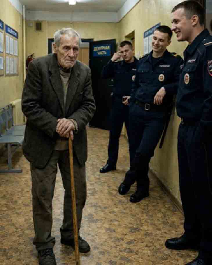 😱 ՈՍՏԻԿԱՆՈՒԹՅԱՆ ԲԱԺԱՆՄՈՒՆՔՈՒՄ ԾԻԾԱՂԵՑԻՆ 80-ԱՄՅԱ ԾԵՐՈՒՆՈՒ ՎՐԱ ԵՎ ԱՆԳԱՄ ՉԸՆԴՈՒՆԵՑԻՆ ՆՐԱ ԴԻՄՈՒՄԸ, ՍԱԿԱՅՆ ՆՐԱՆՔ ԱՆԳԱՄ ՉԷԻՆ ԷԼ ԿԱՍԿԱԾՈՒՄ, ԹԵ ԻՐԱԿԱՆՈՒՄ ՈՎ ԷՐ ԱՅԴ ՄԱՐԴԸ, ԵՎ ԻՆՉ ՏԵՂԻ ԿՈՒՆԵՆԱ, ԵՐԲ ՆԵՐՍ ՄՏՆԻ ԲԱԺՆԻ ՊԵՏԸ 😱