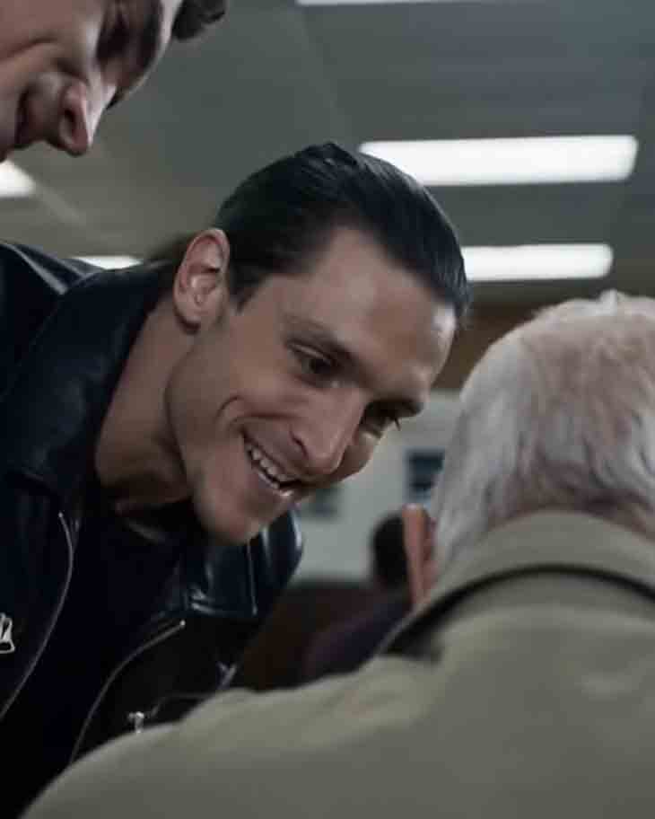 😨😱 ԾԵՐՈՒՆԻՆ ՀԱՆԳԻՍՏ ՃԱՇՈՒՄ ԷՐ ՃԱՇԱՐԱՆՈՒՄ, ԵՐԲ ԵՐԿՈՒ ԵՐԻՏԱՍԱՐԴ ՄՈՏԵՑԱՆ ՆՐԱՆ ՈՒ ԳՈՒՄԱՐ ՊԱՀԱՆՋԵՑԻՆ. ԲԱՅՑ ԱՅՆ ՊԱՀԻՆ, ԵՐԲ ՆՐԱՆՑԻՑ ՄԵԿԸ ՆԿԱՏԵՑ ՏՂԱՄԱՐԴՈՒ ԿՐԾՔԻ ԴԱՋՎԱԾՔԸ, ԵՐԿՈՒՍՆ ԷԼ ՍԱՌԵՑԻՆ ՇՈԿԻՑ՝ ՀԱՍԿԱՆԱԼՈՎ, ԹԵ ԻՐԱԿԱՆՈՒՄ ՈՎ Է ԱՅԴ ԾԵՐՈՒՆԻՆ 😨😱