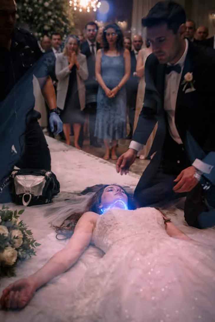 😱 ՀԱՐՍՆԱՑՈՒՆ ՄԱՀԱՑԵԼ ԷՐ ՍԵՓԱԿԱՆ ՀԱՐՍԱՆԻՔԻ ԺԱՄԱՆԱԿ ԵՎ ՏԵՂԱՓՈԽՎԵԼ ԴԻԱՀԵՐՁԱՐԱՆ. ԱՅՆՏԵՂ ԿԱՏԱՐՎԱԾԸ ՍԱՐՍԱՓԵՑՐԵԼ Է ԲՈԼՈՐԻՆ 😱